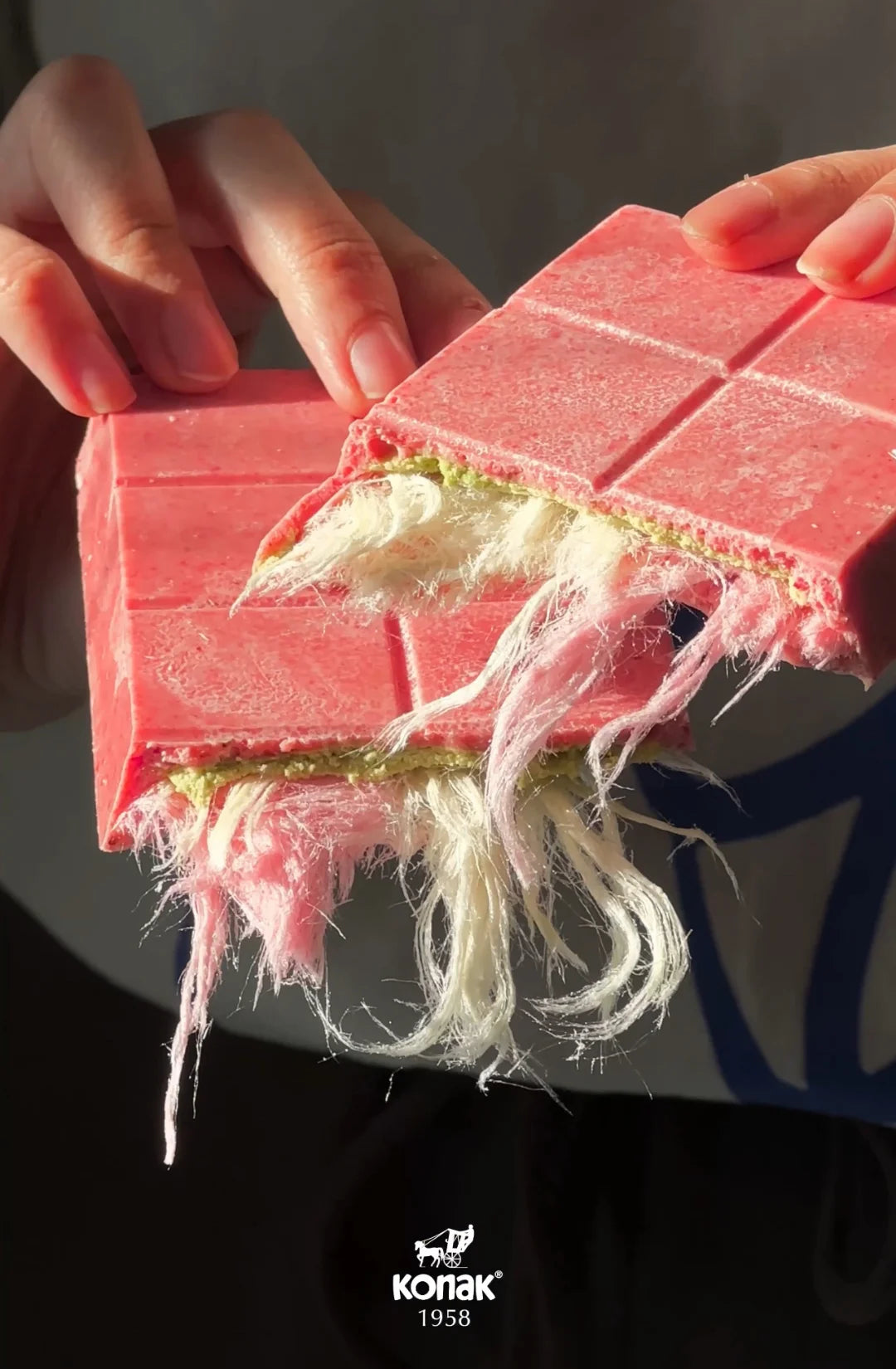 Angel Hair Chocolate & Strawberry | Gaziantep Pistachio | 170 g